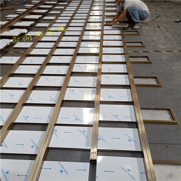 不銹鋼天花裝飾